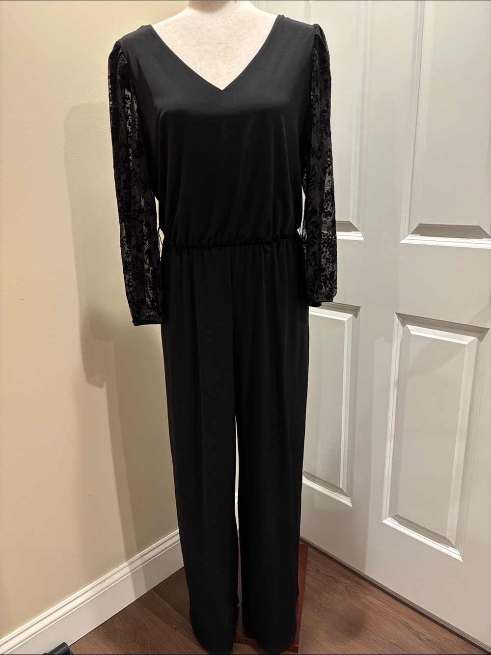 Black V-Neck Long Sleeve Lace Jumpsuit